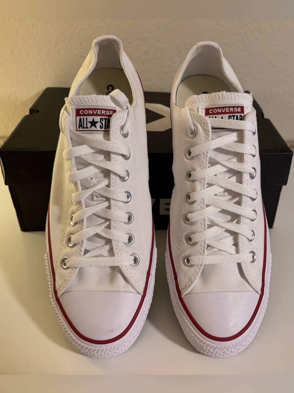 Converse Chuck Taylor All Star Low Top Ox in Optical White Size 11